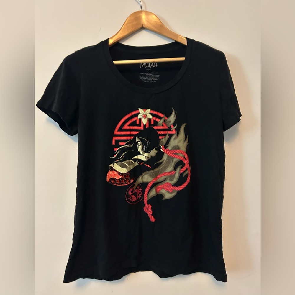 FINAL SALE PRICE Disney Mulan Black Tee with Red and Gold Graphic